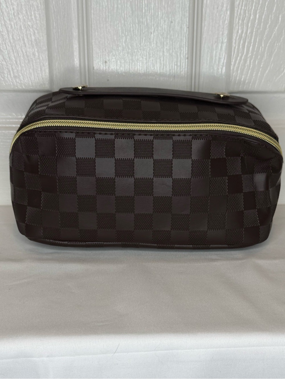 BROWN CHECKERED TOILETRY BAG MAKEUP BAG TRAVEL BAG ORGANIZER